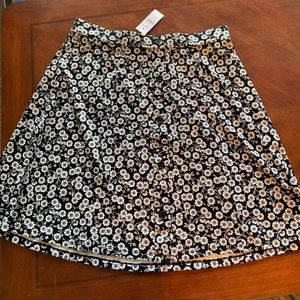 NWT LOFT Daisy Swing Skirt